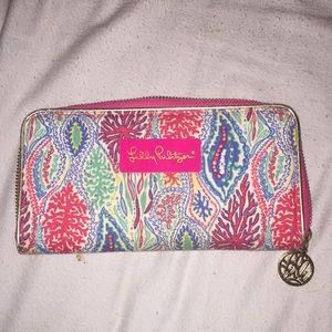 Lily Pulitzer wallet